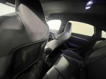 Audi A3 Saloon Edition 1 35 TFSI  150 PS S tronic