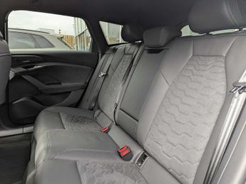 Audi A6 Avant Edition 1 e-tron performance  270,00 kW