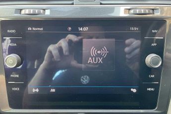 Volkswagen Golf 1.5 TSI EVO SE [Nav] 5dr DSG