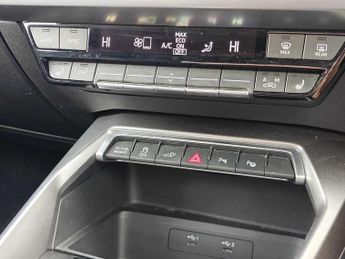 Audi A3 Sportback Sport 40 TFSI e  204 PS S tronic