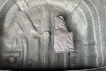 Volkswagen Golf 1.5 eTSI 150 R-Line 5dr DSG
