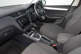 SKODA Octavia 1.6 TDI SE Business (110PS) DSG 5Dr H/Back