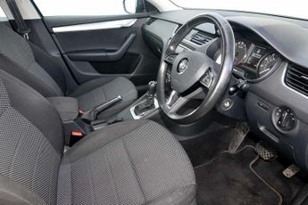 SKODA Octavia 1.6 TDI SE Business (110PS) DSG 5Dr H/Back