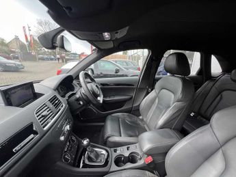 Audi Q3 Black Edition 2.0 TFSI quattro 180 PS S tronic