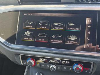 Audi Q3 S line 35 TFSI  150 PS S tronic