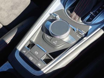 Audi TT Roadster Final Edition 40 TFSI  197 PS S tronic