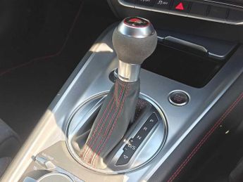 Audi TT Roadster Final Edition 40 TFSI  197 PS S tronic