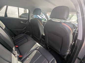 Audi Q2 Edition 1 1.4 TFSI cylinder on demand  150 PS S tronic
