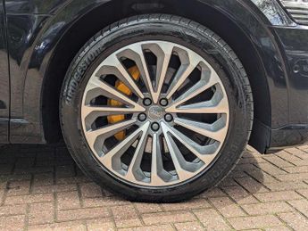 Audi e-tron Launch Edition 55 quattro 300,00 kW