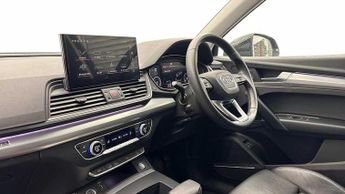 Audi Q5 Sport 50 TFSI e quattro 299 PS S tronic
