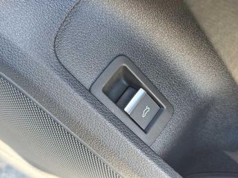 Audi A4 Avant S line 35 TFSI  150 PS S tronic