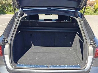 Audi A4 Avant S line 35 TFSI  150 PS S tronic