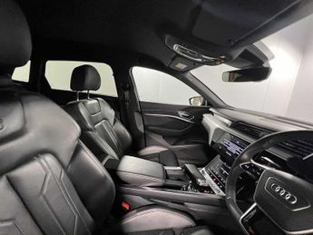 Audi e-tron Black Edition 50 quattro 230,00 kW