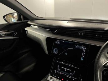 Audi e-tron Black Edition 50 quattro 230,00 kW