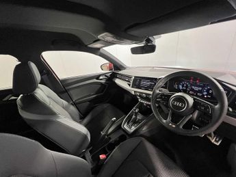 Audi A1 Sportback S line 30 TFSI  116 PS S tronic