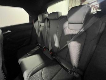 Audi A1 Sportback S line 30 TFSI  116 PS S tronic