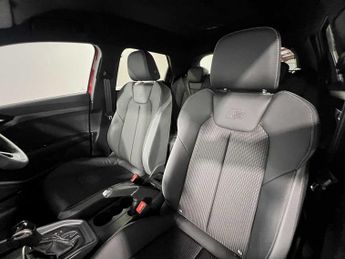 Audi A1 Sportback S line 30 TFSI  116 PS S tronic