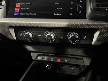 Audi A1 Sportback S line 30 TFSI  116 PS S tronic