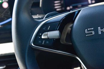 SKODA Kamiq 1.0 TSI SE Edition 5dr DSG