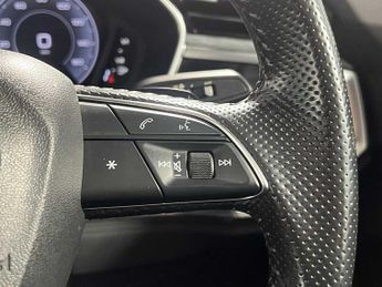 Audi Q3 Vorsprung 40 TDI quattro 190 PS S tronic