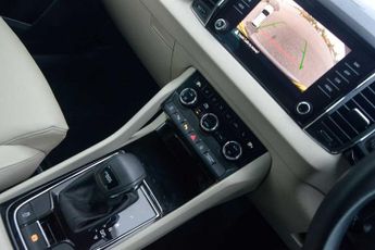 SKODA Karoq SUV 1.5 TSI (150ps) SE L ACT DSG