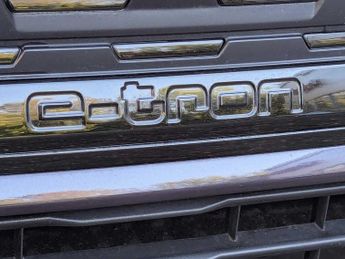 Audi Q4 E-tron Q4  (S) Black Edition 40 e-tron  150,00 kW