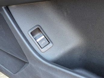 Audi Q4 E-tron Q4  (S) Black Edition 40 e-tron  150,00 kW