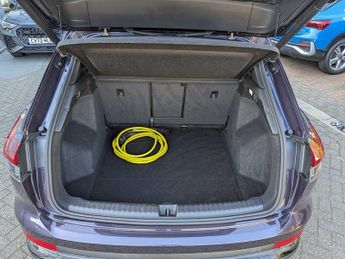 Audi Q4 E-tron Q4  (S) Black Edition 40 e-tron  150,00 kW