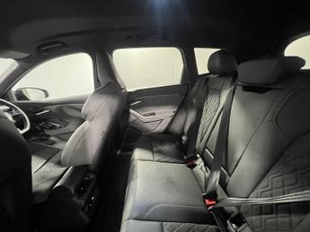 Audi Q6 E-tron Q6 SUV Edition 1 e-tron performance  225,00 kW