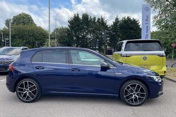 Volkswagen Golf 1.5 eTSI 150 Style 5dr DSG