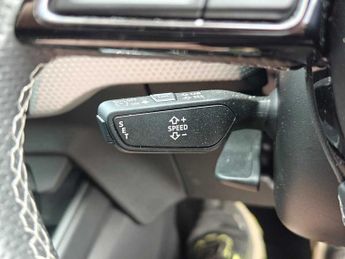 Audi A1 Sportback S line 30 TFSI  110 PS S tronic