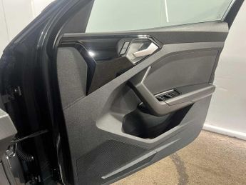 Audi A1 Sportback Sport 30 TFSI  110 PS S tronic