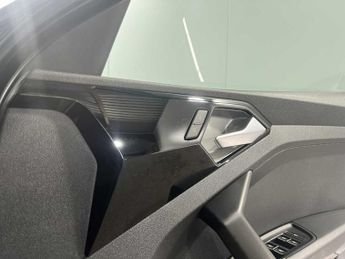Audi A1 Sportback Sport 30 TFSI  110 PS S tronic
