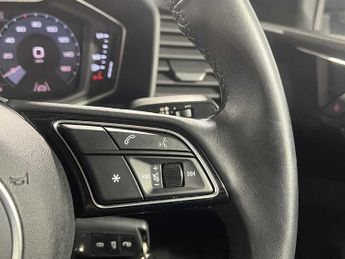 Audi A1 Sportback Sport 30 TFSI  110 PS S tronic
