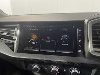 Audi A1 Sportback Sport 30 TFSI  110 PS S tronic