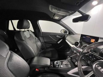 Audi Q2 S line 35 TFSI  150 PS S tronic