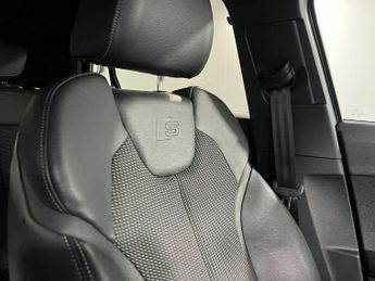Audi Q2 S line 35 TFSI  150 PS S tronic