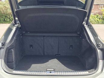 Audi Q3 Sportback Black Edition 45 TFSI e  245 PS S tronic