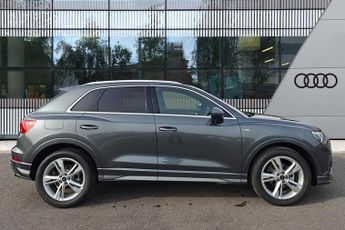 Audi Q3 S line 35 TFSI  150 PS S tronic