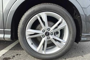 Audi Q3 S line 35 TFSI  150 PS S tronic