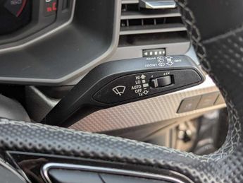 Audi A1 Sportback S line 30 TFSI  110 PS S tronic