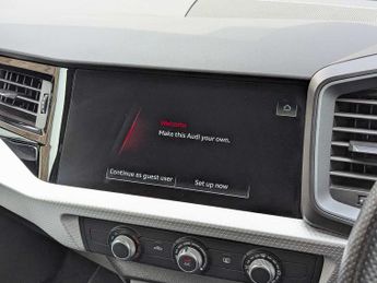 Audi A1 Sportback S line 30 TFSI  110 PS S tronic