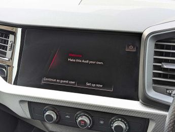 Audi A1 Sportback S line 30 TFSI  110 PS S tronic