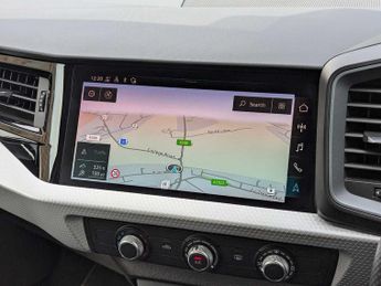 Audi A1 Sportback S line 30 TFSI  110 PS S tronic