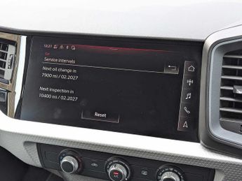 Audi A1 Sportback S line 30 TFSI  110 PS S tronic