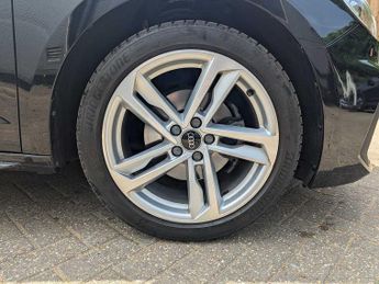 Audi A1 Sportback S line 30 TFSI  110 PS S tronic
