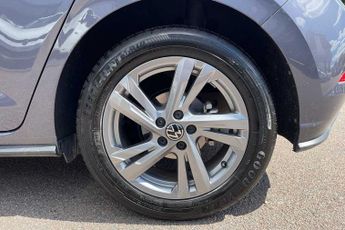 Volkswagen Polo 1.0 TSI 115 R-Line 5dr DSG