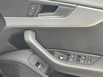 Audi A5 Sportback Sport 35 TFSI  150 PS S tronic