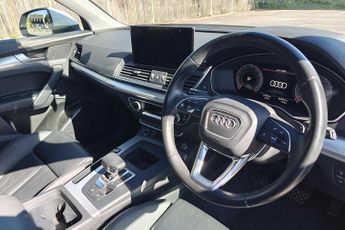 Audi Q5 Sport 45 TFSI quattro 265 PS S tronic