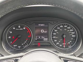 Audi Q2 S line 1.4 TFSI cylinder on demand  150 PS S tronic